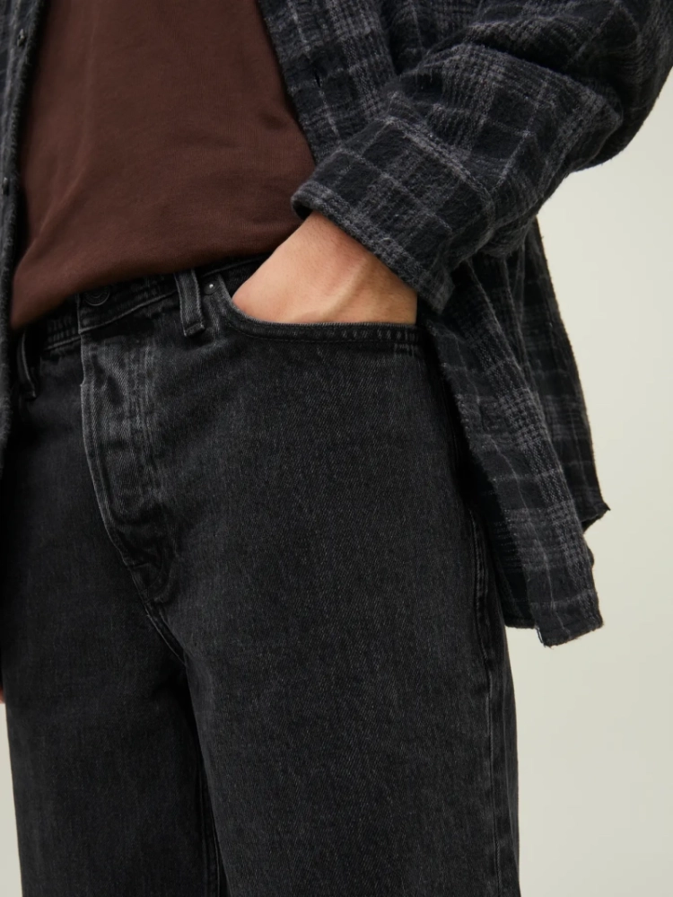  BLACK DENIM