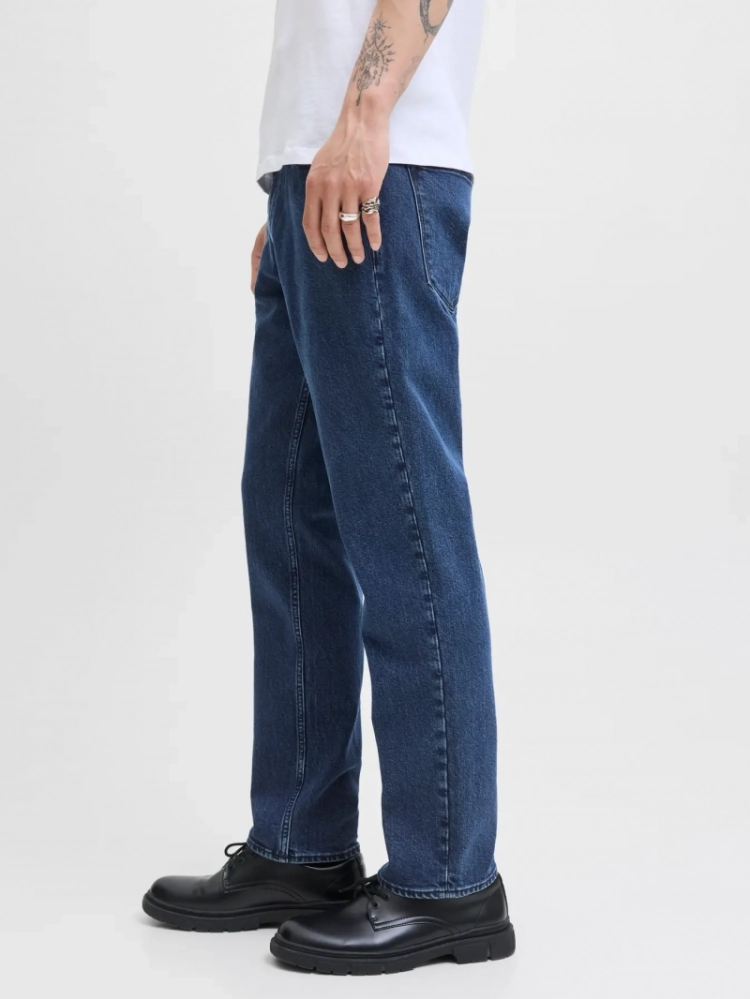  BLUE JE